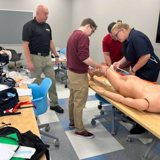 Exploring Accelerated EMT Course Options: